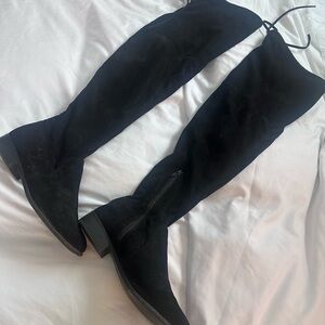 Elegant Black Over-the-Knee Boots